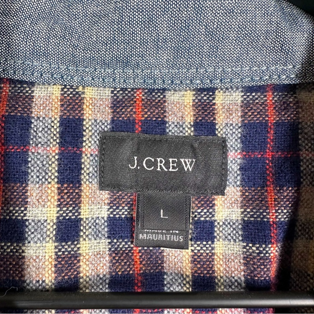 J. Crew Wool Blend Long Sleeve Button Down Shirt with Elbow Patch Large EUC - Picture 2 of 7
